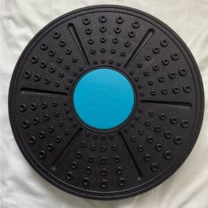 Bally Total Fitness Fit Gear Tri Level Balance Board by Bally Total Fitness